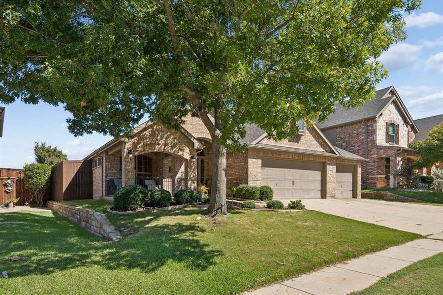 Property photo for 12852 Lizzie Place, Fort Worth, TX