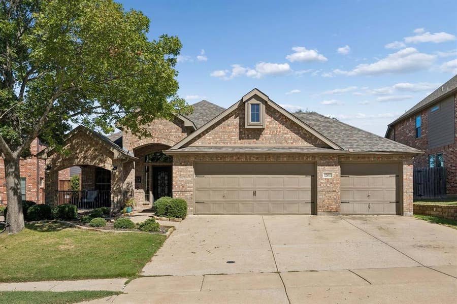 Property photo for 12852 Lizzie Place, Fort Worth, TX