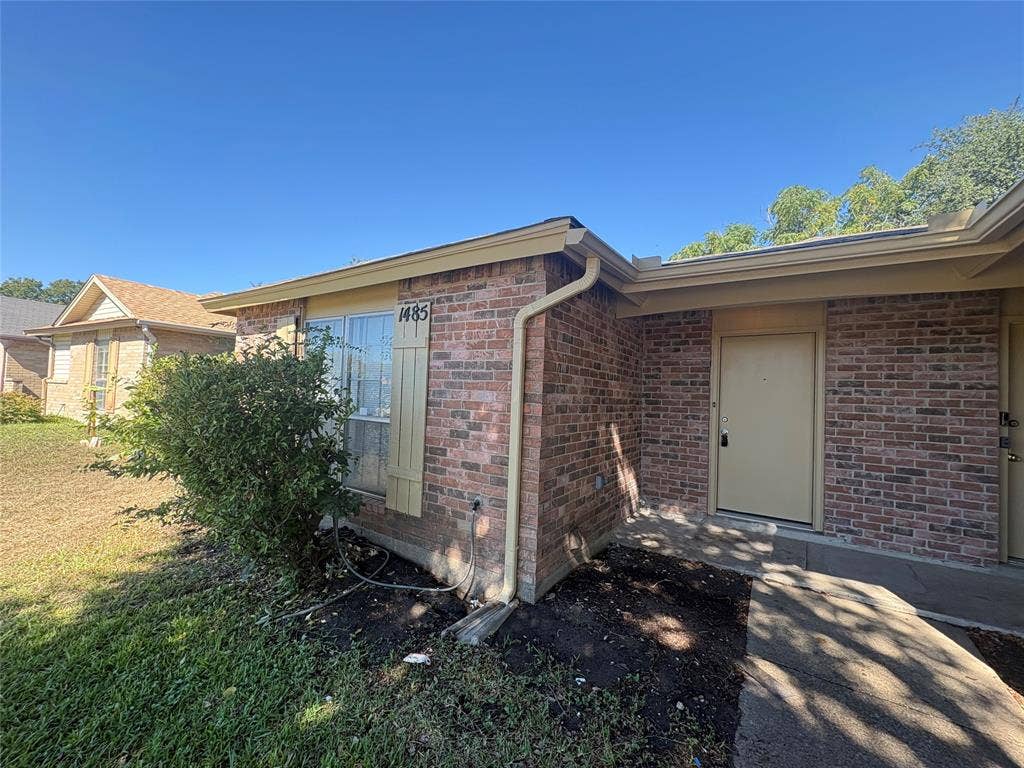 1485 Brook Meadow Circle, Lancaster, TX 75134 1485 Brook Meadow Circle, Lancaster, TX 75134