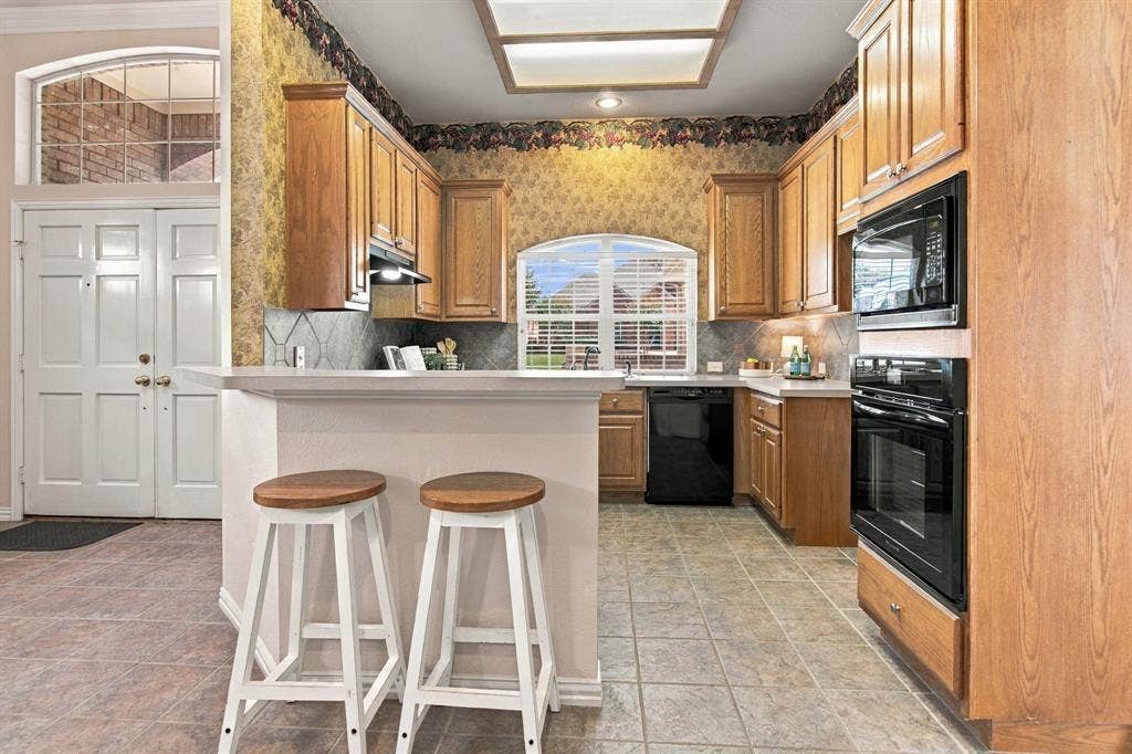 636 Wyndham Circle, Keller, TX 76248