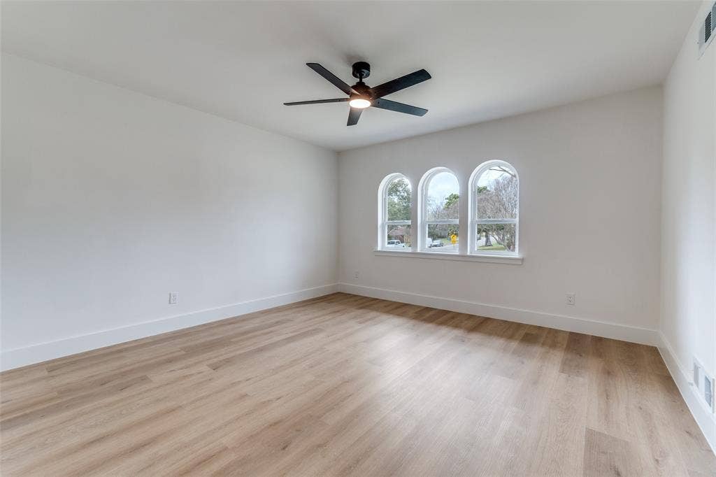 9406 Arborhill Drive, Dallas, TX 75243 9406 Arborhill Drive, Dallas, TX 75243