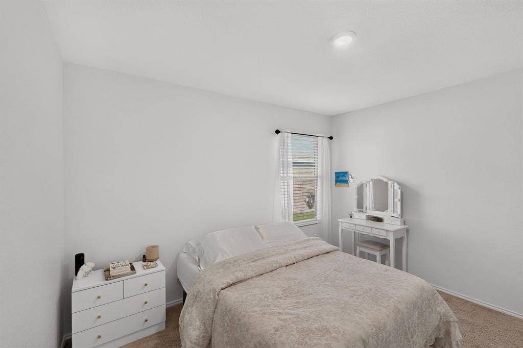 6101 Bell Springs Street, Fort Worth, TX 76123