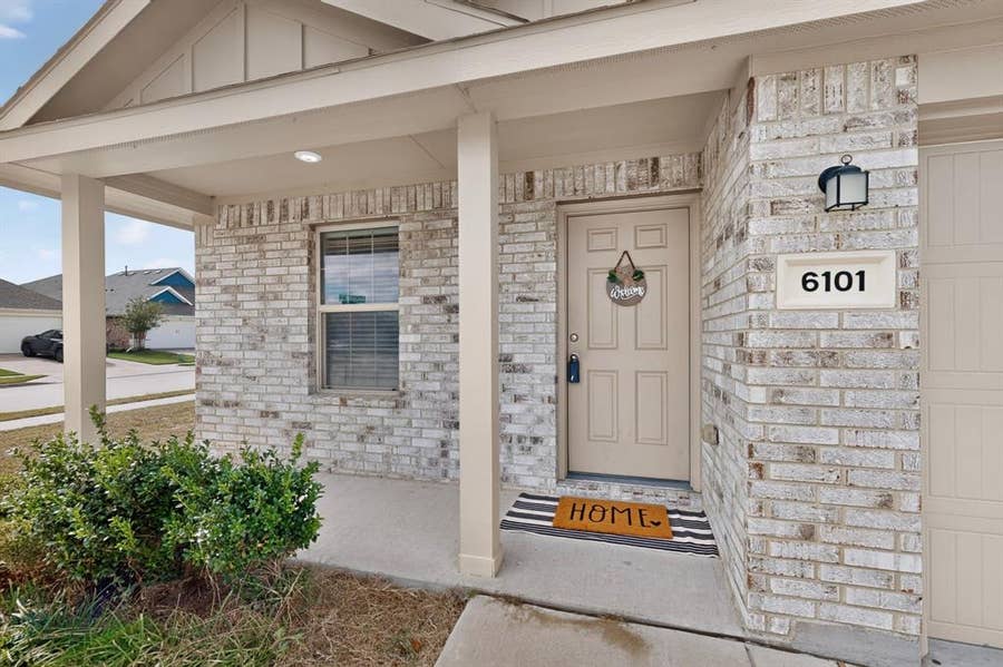 Property photo for 6101 Bell Springs Street, Fort Worth, TX