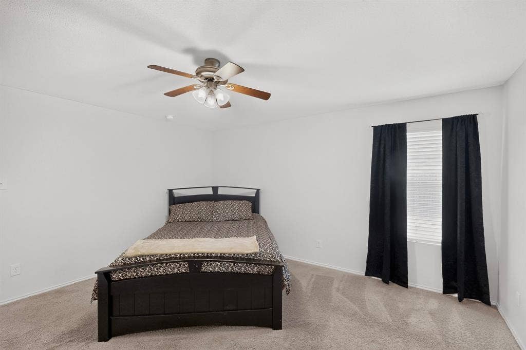 6101 Bell Springs Street, Fort Worth, TX 76123