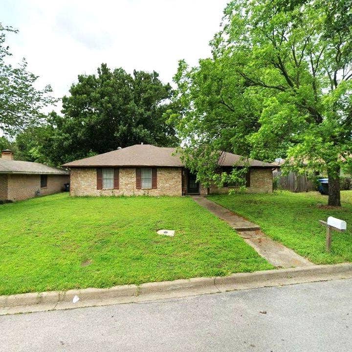 Property photo for 216 Churchill Avenue, Corsicana, TX