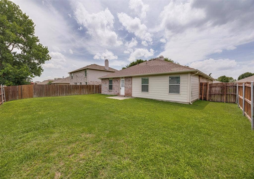 708 Claiborn Lane, Wylie, TX 75098
