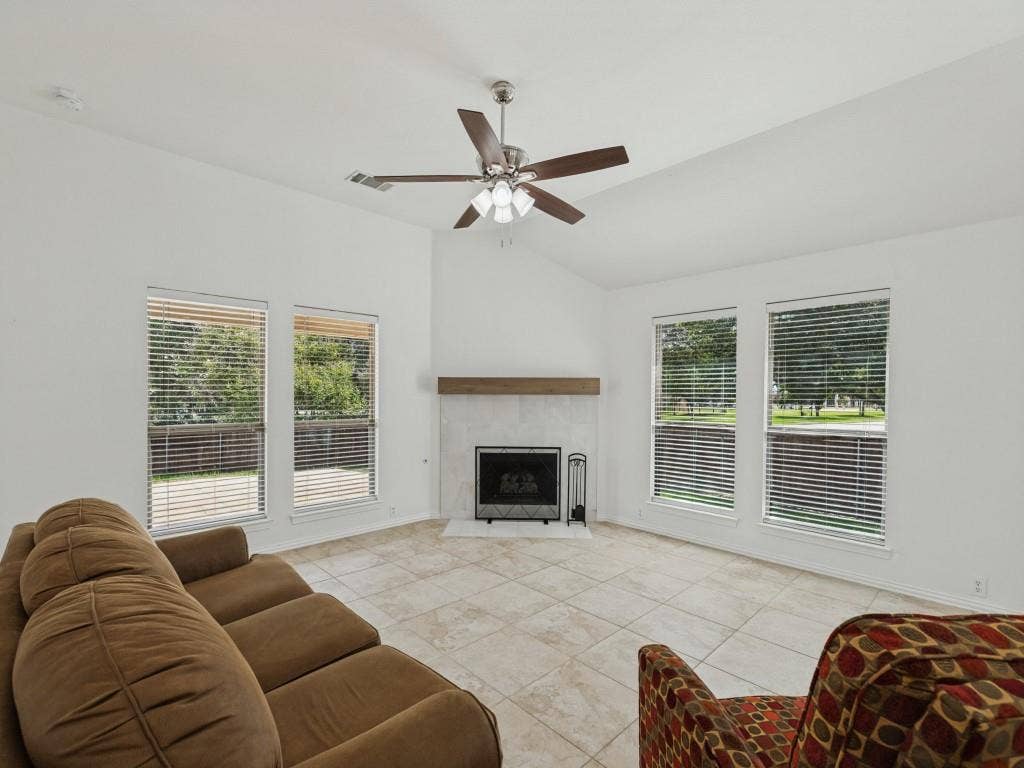 2700 Prescotte Pointe, McKinney, TX 75071 2700 Prescotte Pointe, McKinney, TX 75071