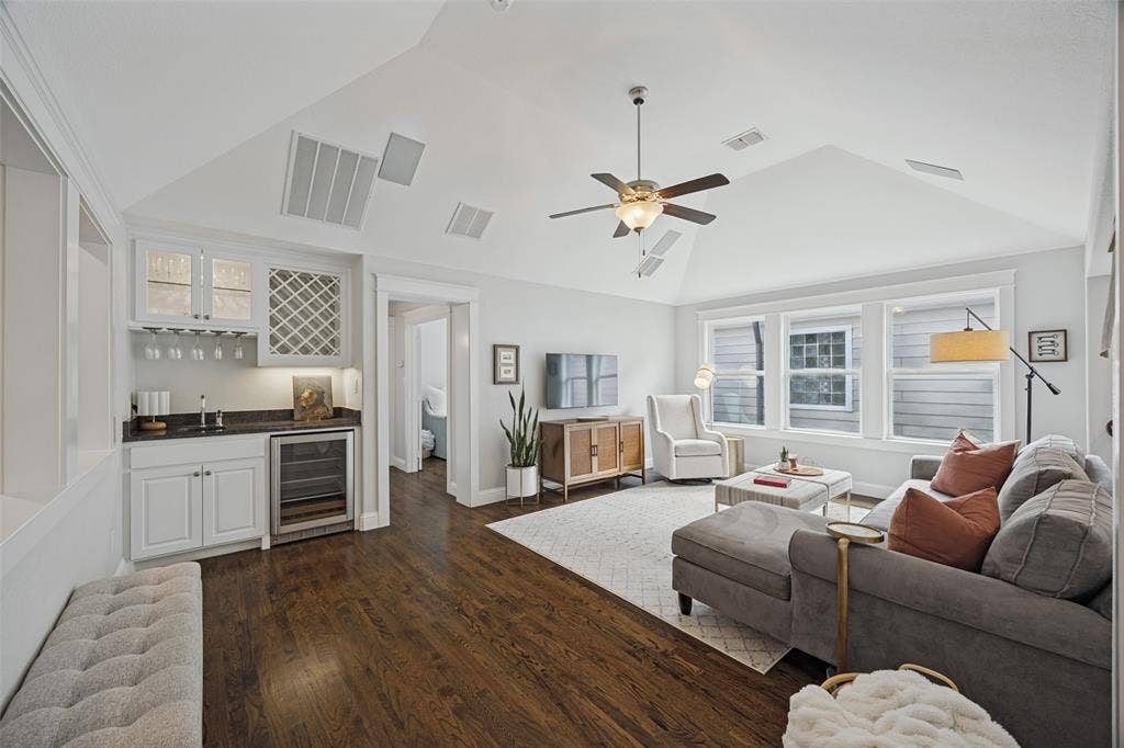 730 E Main Street, Coppell, TX 75019