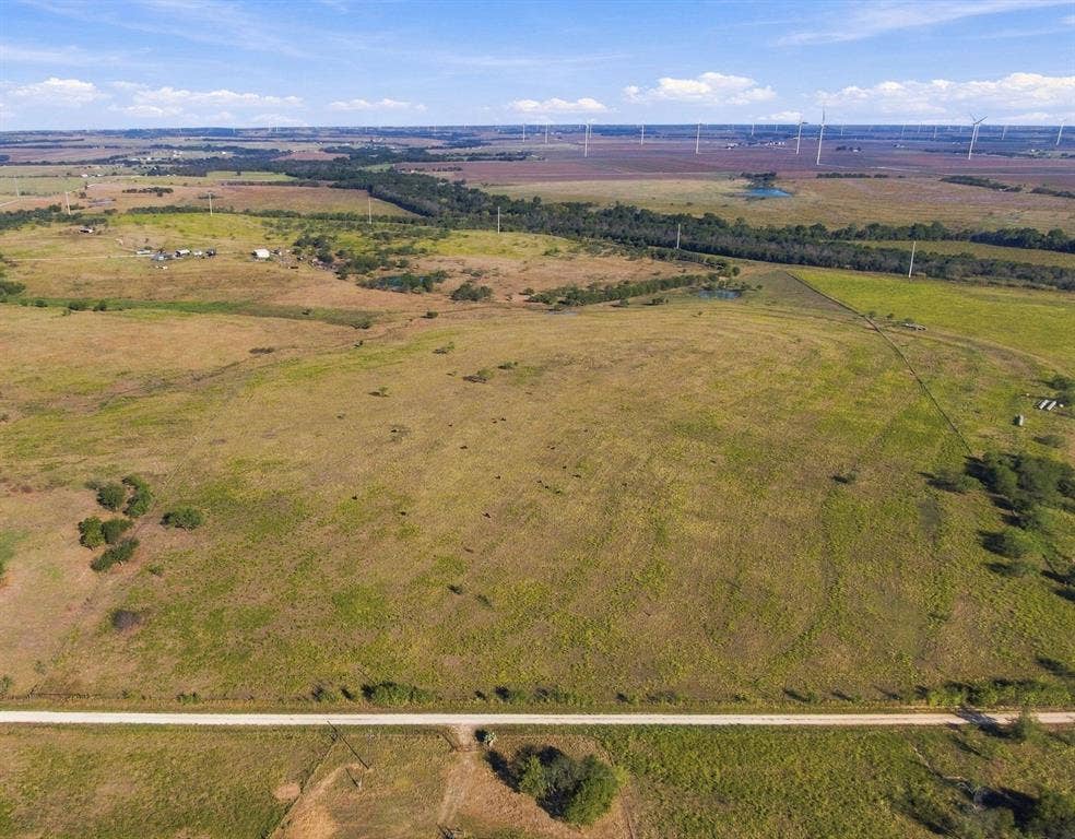 1203 Hcr 3220, Penelope, TX 76676