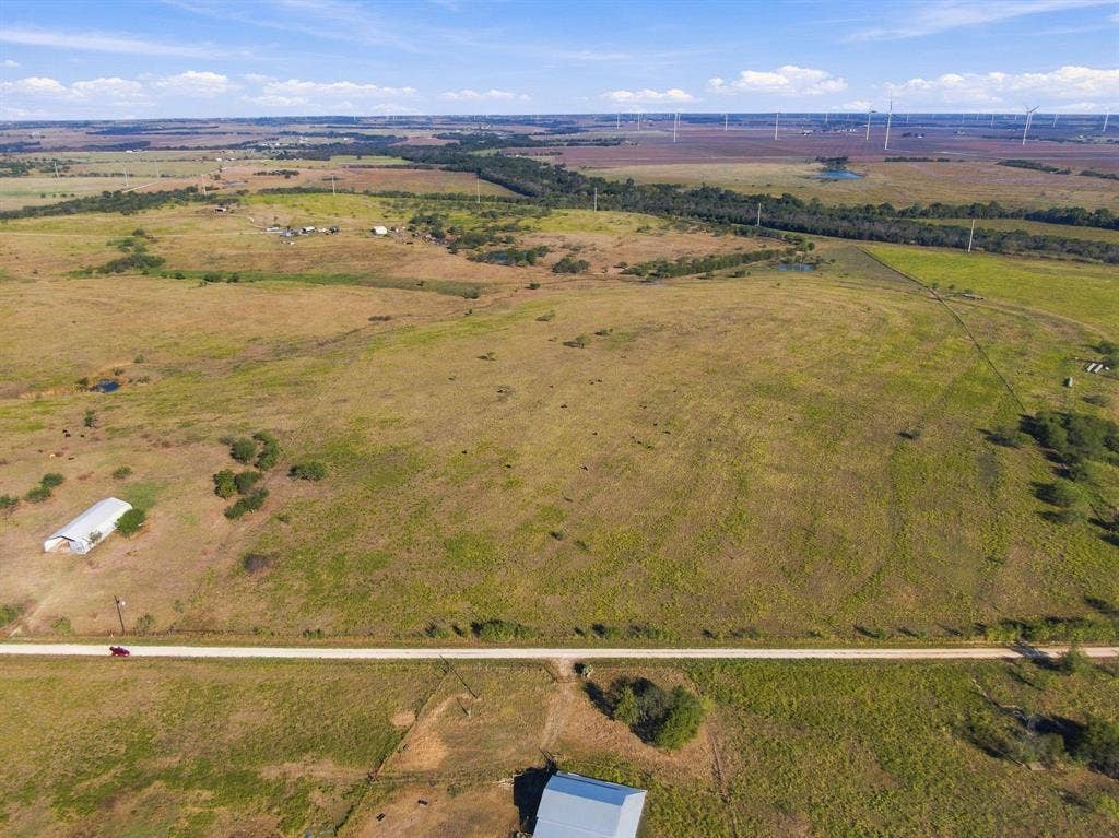 1203 Hcr 3220, Penelope, TX 76676