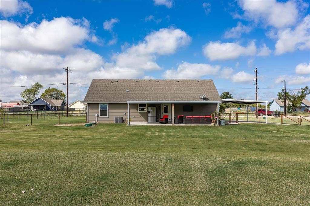 2019 Brown Loop, Poolville, TX 76487