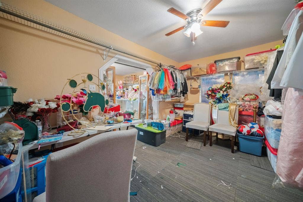 1738 W Avenue, Corsicana, TX 75110