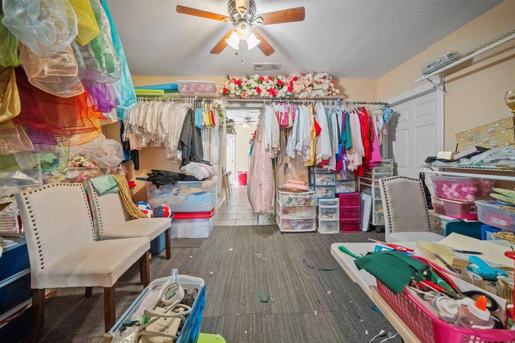 1738 W Avenue, Corsicana, TX 75110