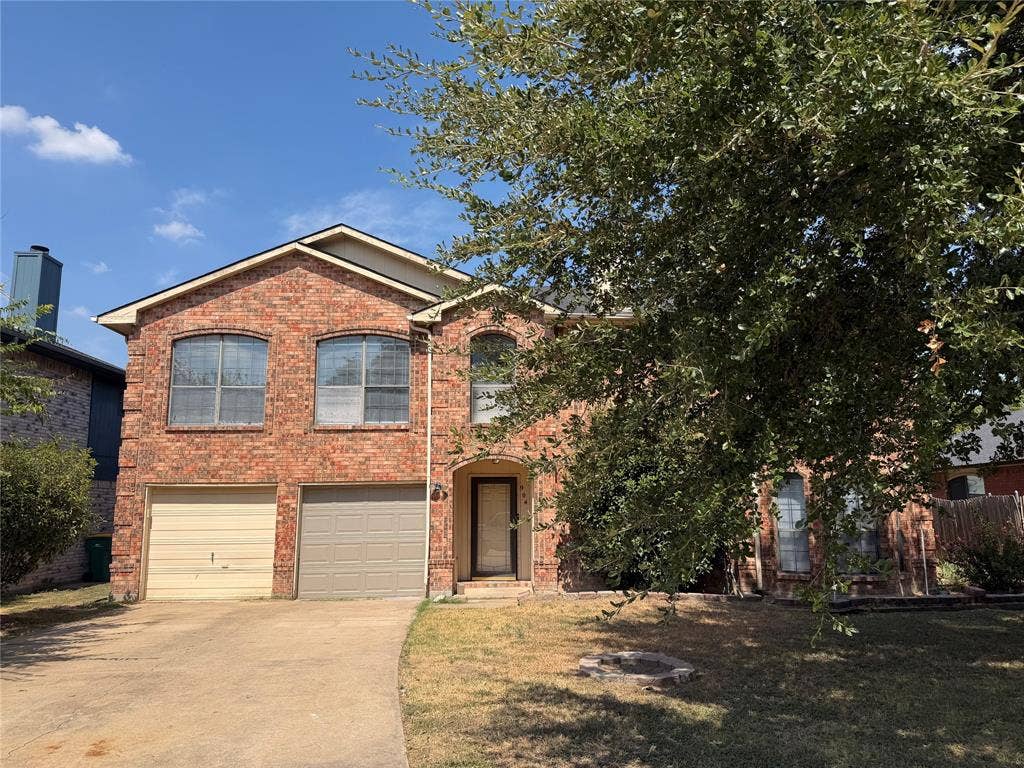 904 Shady Brook Lane, Cedar Hill, TX 75104