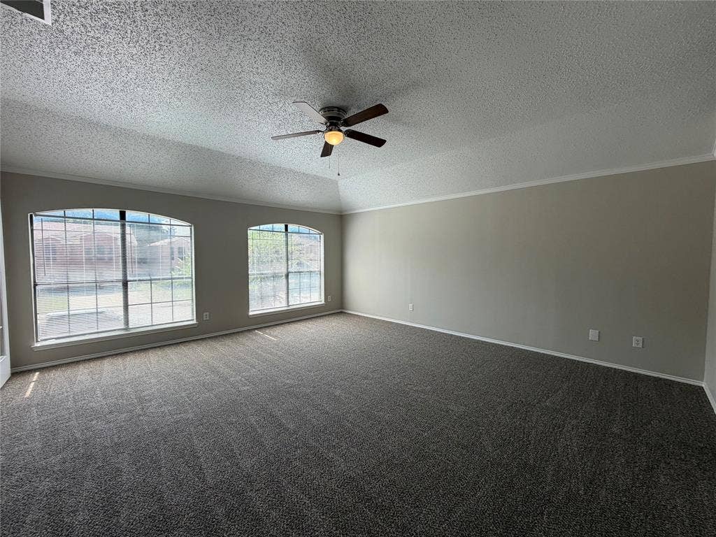 904 Shady Brook Lane, Cedar Hill, TX 75104