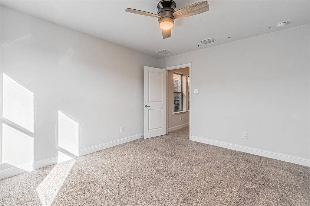 805 Tennessee Drive, Euless, TX 76040 Another view of secondary bedroom on 3rd floor