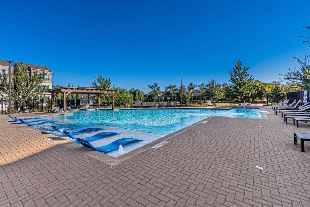 805 Tennessee Drive, Euless, TX 76040 805 Tennessee Drive, Euless, TX 76040