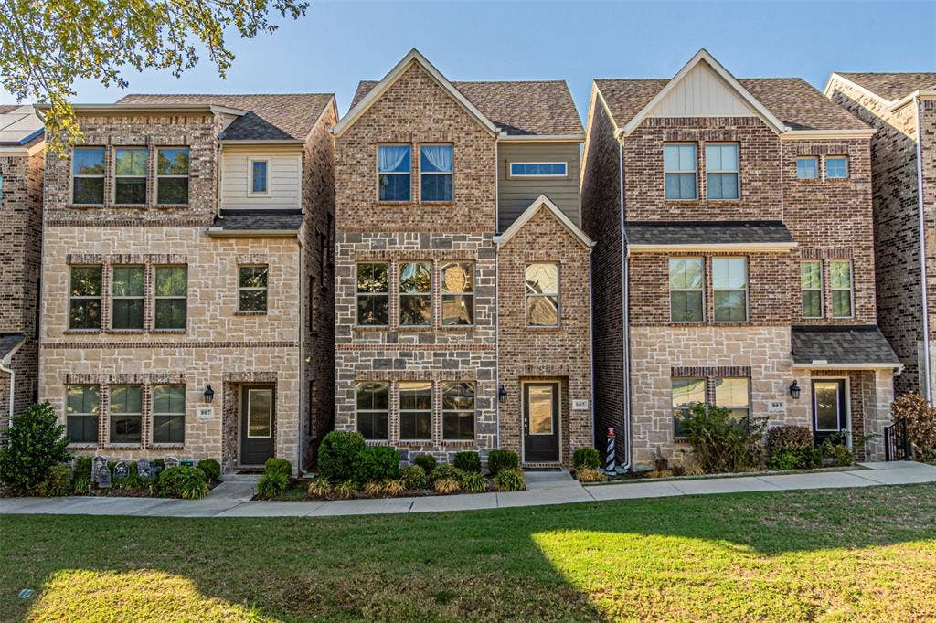 805 Tennessee Drive, Euless, TX 76040 805 Tennessee Dr.