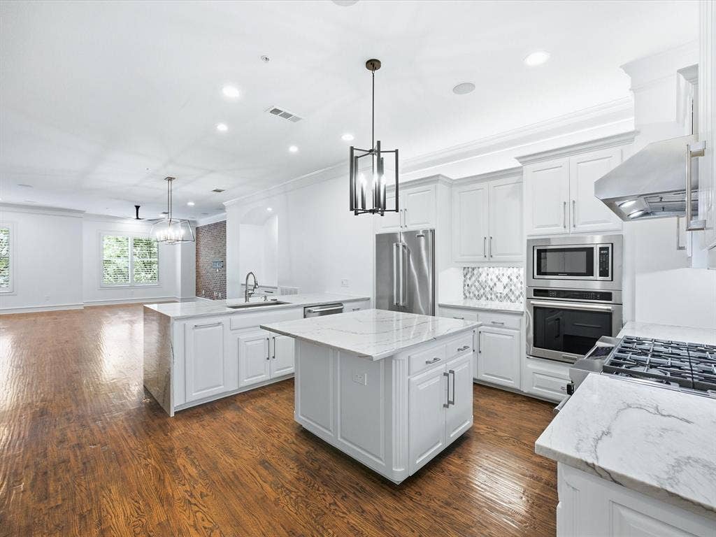 163 Summit Avenue, Southlake, TX 76092 163 Summit Avenue, Southlake, TX 76092