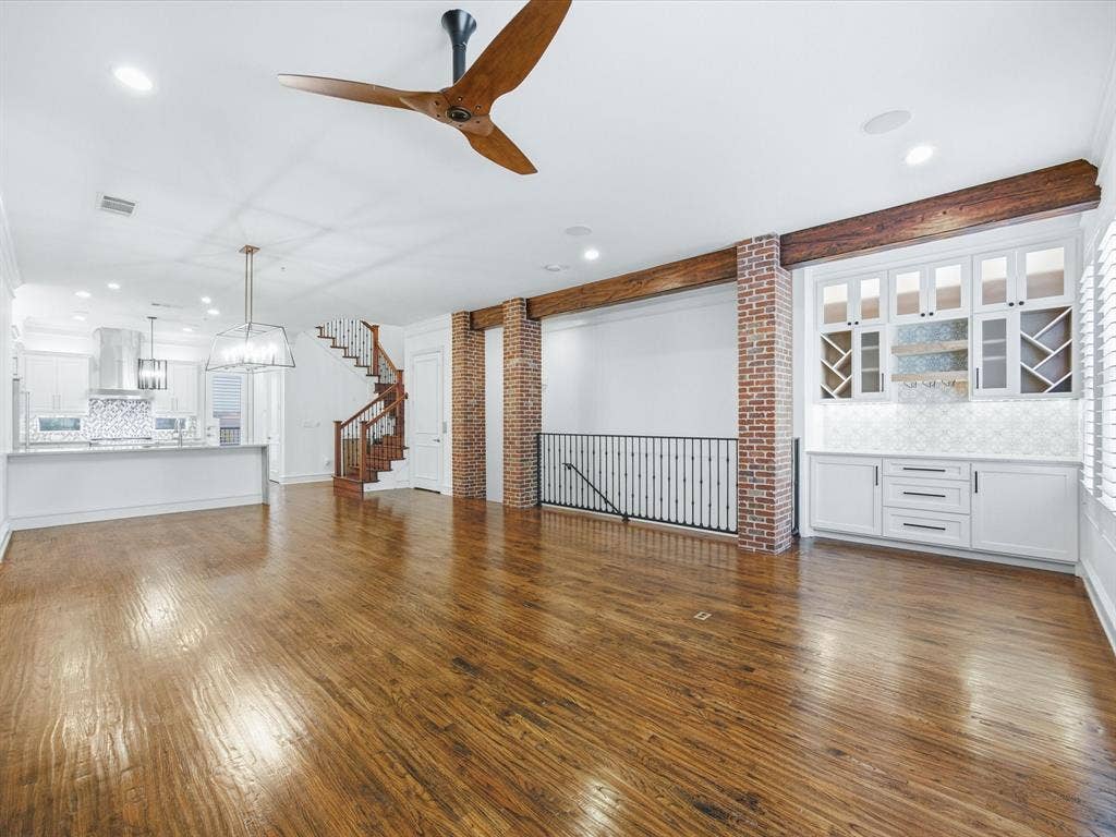 163 Summit Avenue, Southlake, TX 76092 163 Summit Avenue, Southlake, TX 76092