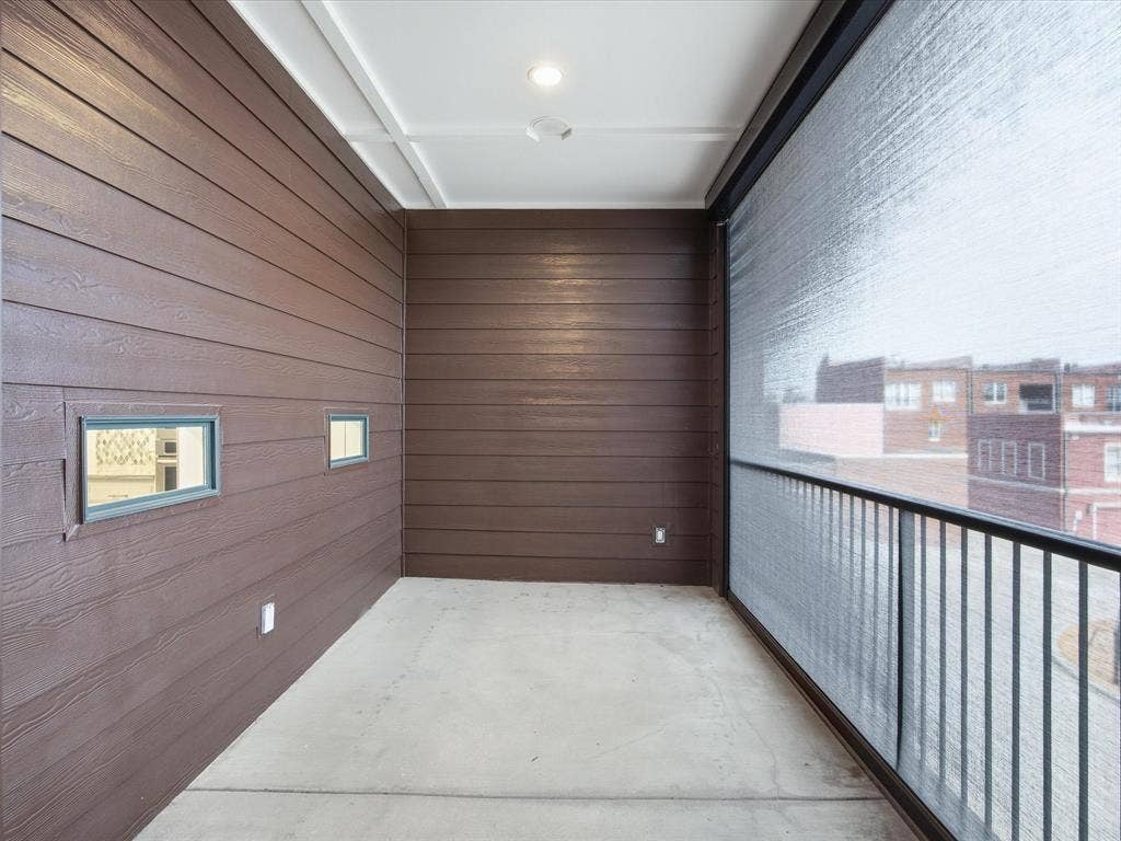 163 Summit Avenue, Southlake, TX 76092 MOTORIZED SCREEN FOR PRIVACY AND SHADE....
