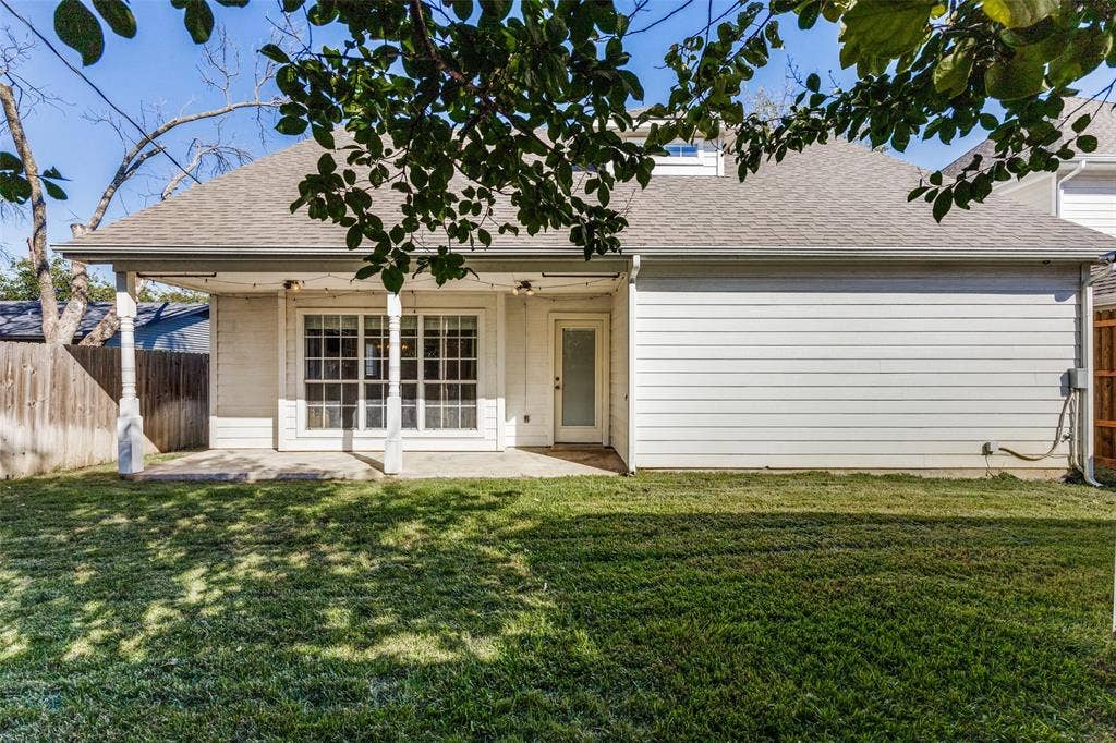Completely fenced in backyard perfect for families and their pets