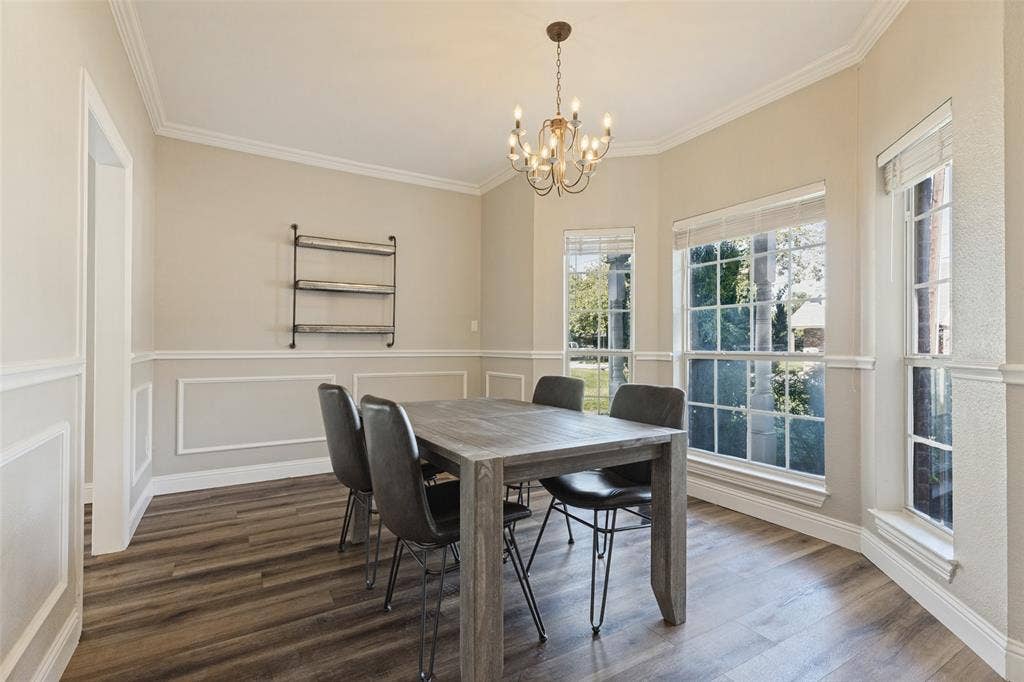 Dining room area right off the kitchen that can also be used as an office space, playroom, etc