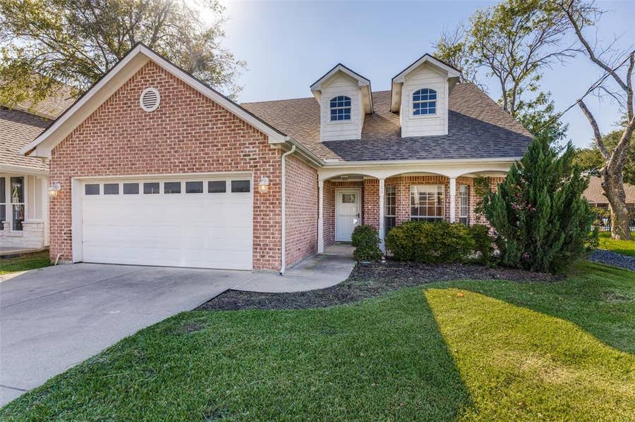 Property photo for 136 S College Street S, Keller, TX