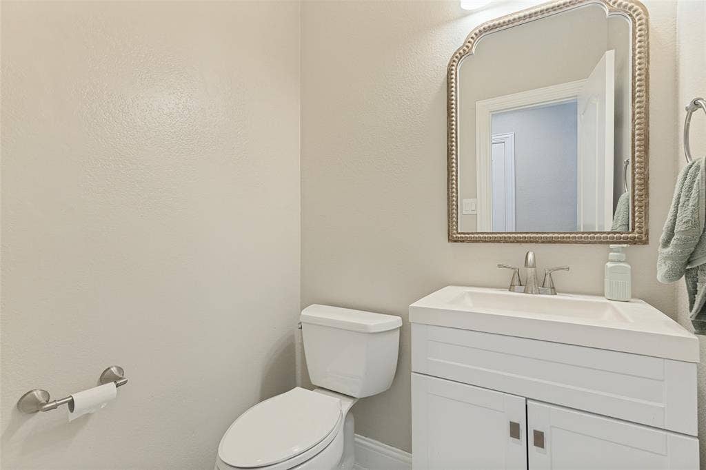 Conveniently located half bath downstairs