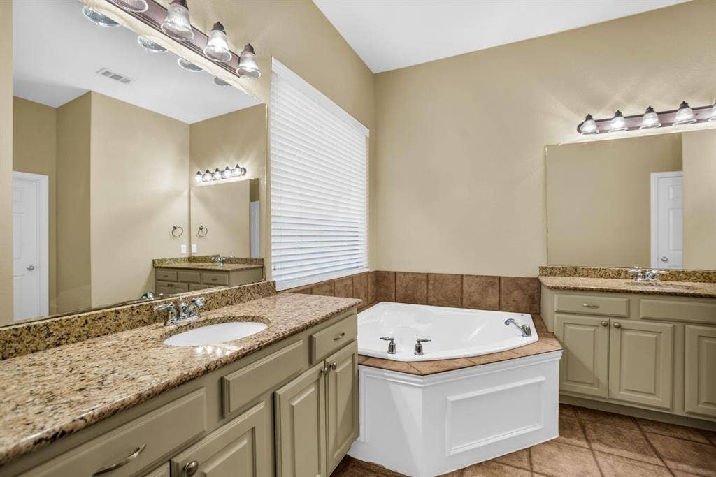 513 Mckinney Trail, Fate, TX 75087 513 Mckinney Trail, Fate, TX 75087