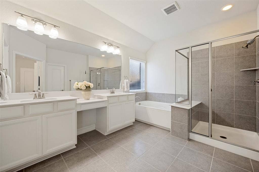 1140 Parkdale Drive, Northlake, TX 76226