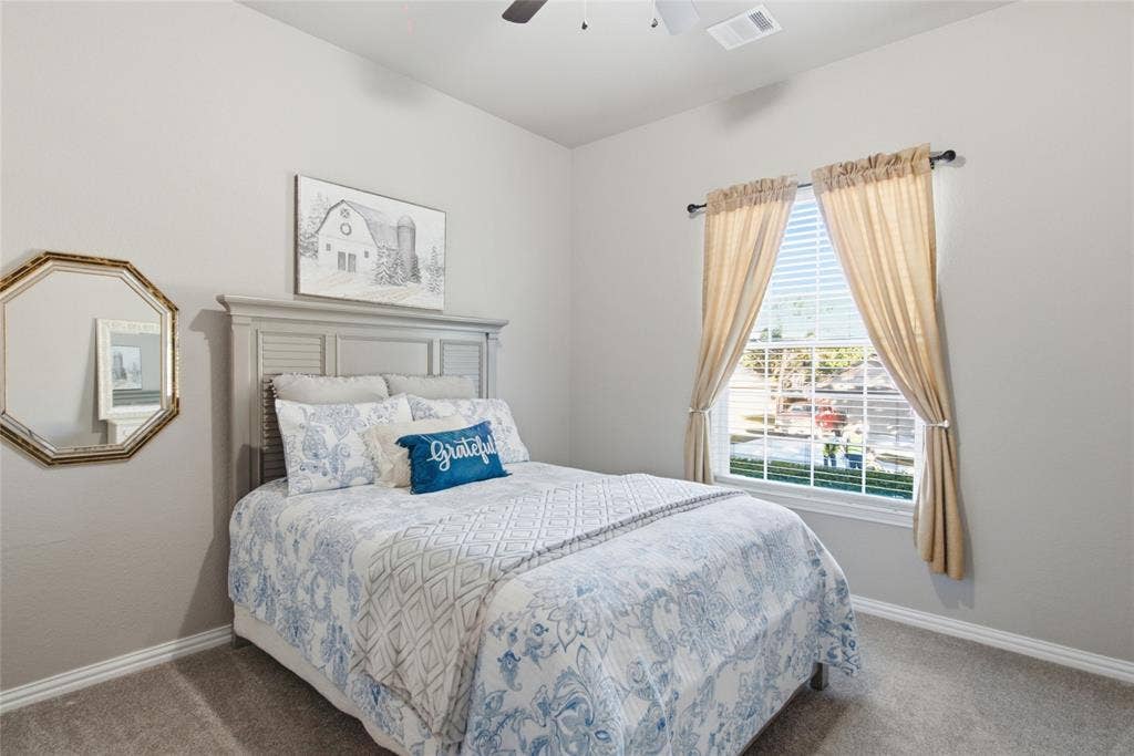 108 Ty Lane, Azle, TX 76020