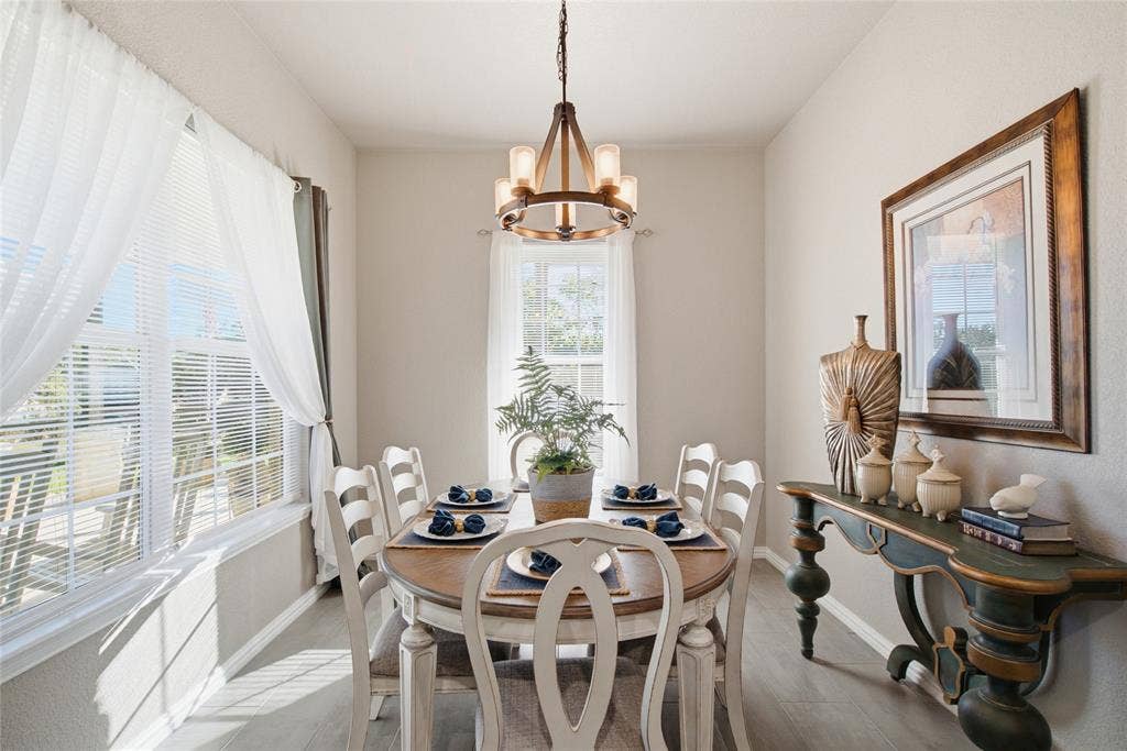 108 Ty Lane, Azle, TX 76020