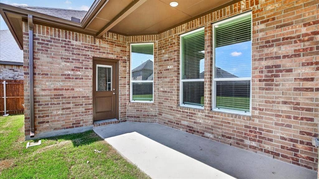 3296 PIER VIEW Street, Grand Prairie, TX 76065