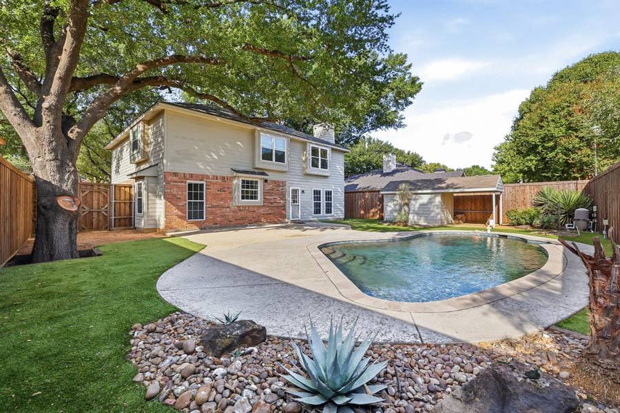 Property photo for 2708 Laurel Hill Drive, Flower Mound, TX