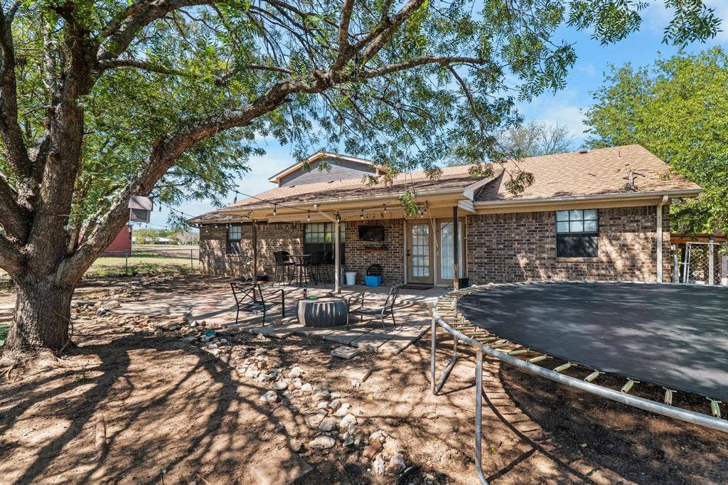 267 Ish Street, China Spring, TX 76633 267 Ish Street, China Spring, TX 76633