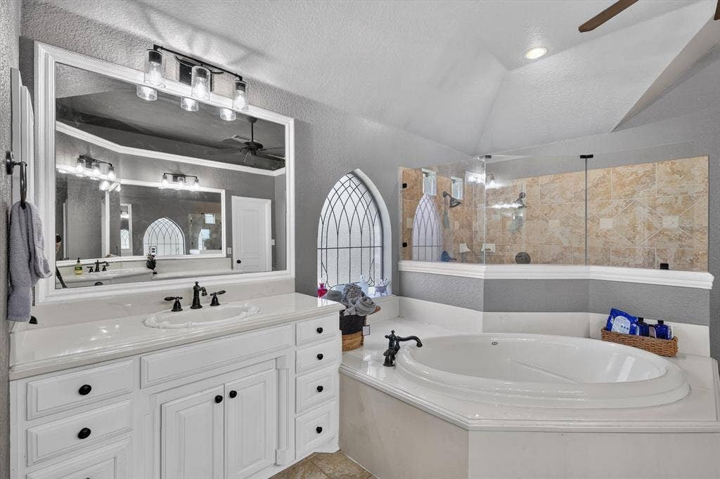 324 Arbor Lane, Haslet, TX 76052