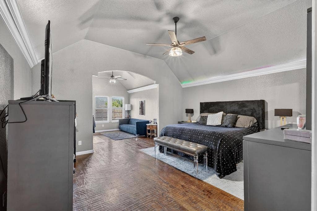324 Arbor Lane, Haslet, TX 76052