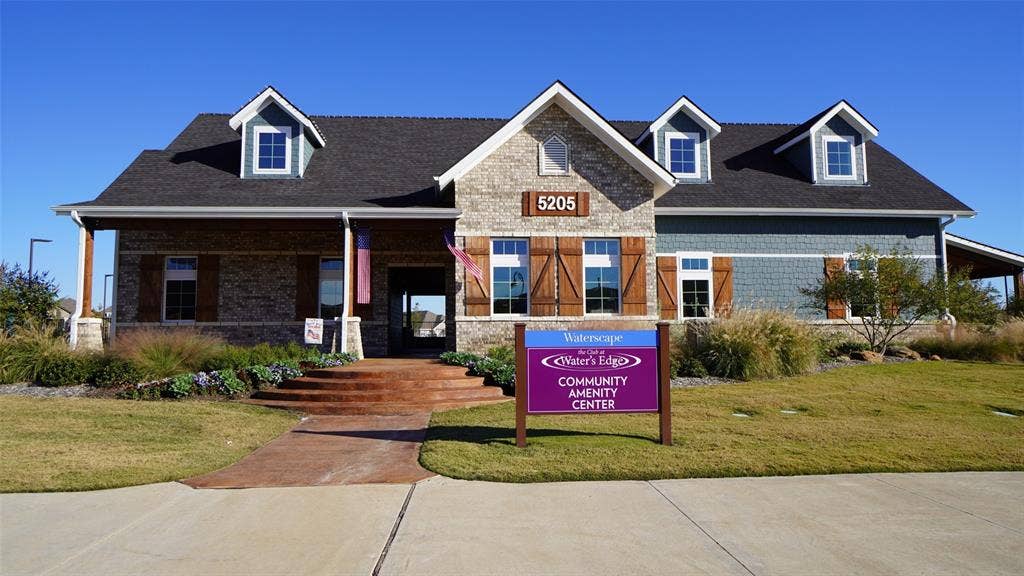 3211 Buffalo Creek Circle, Royse City, TX 75189 3211 Buffalo Creek Circle, Royse City, TX 75189