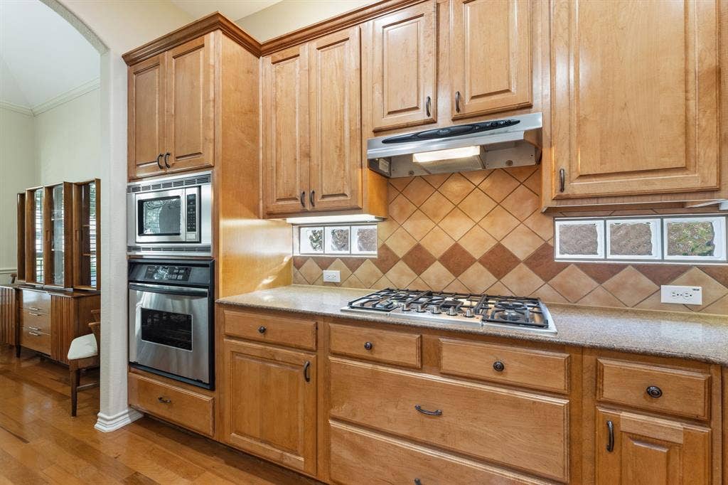 1348 Ranch House Drive, Fairview, TX 75069