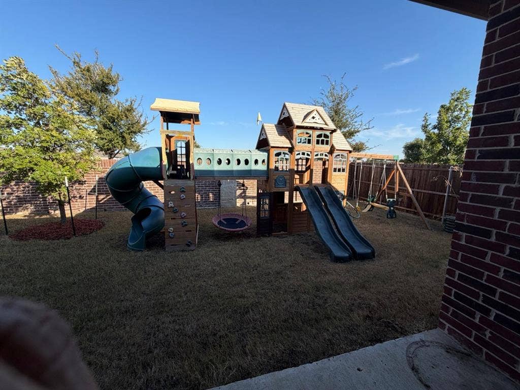7300 BLACK CHERRY Lane, McKinney, TX 75071 7300 BLACK CHERRY Lane, McKinney, TX 75071