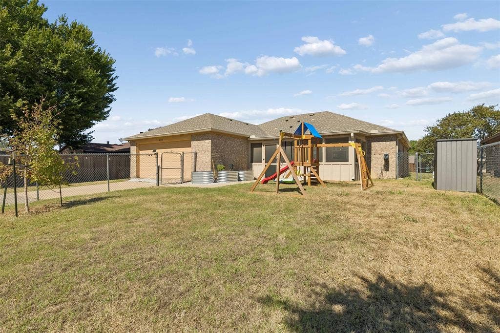 8106 Woodside Road, Rowlett, TX 75088