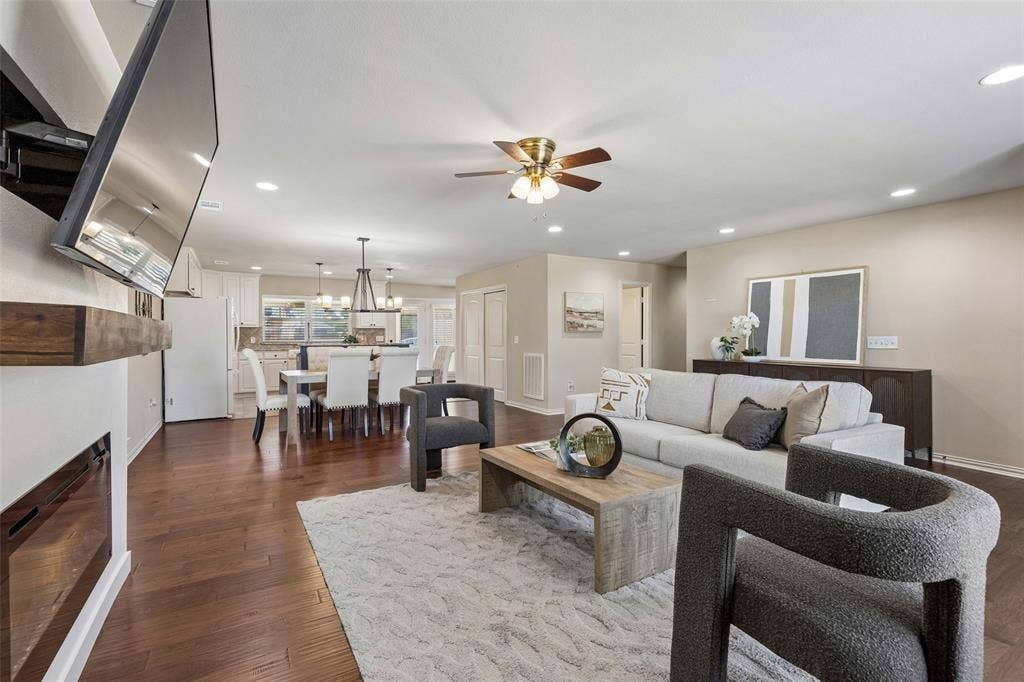 8106 Woodside Road, Rowlett, TX 75088