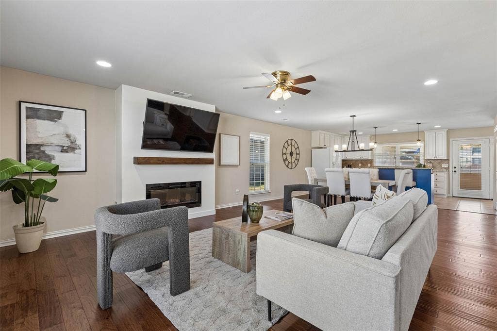8106 Woodside Road, Rowlett, TX 75088