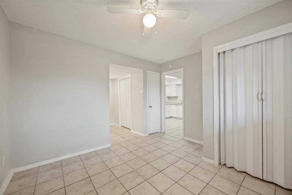 1001 W Elm Street, #103, Denison, TX 75020 1001 W Elm Street, #103, Denison, TX 75020