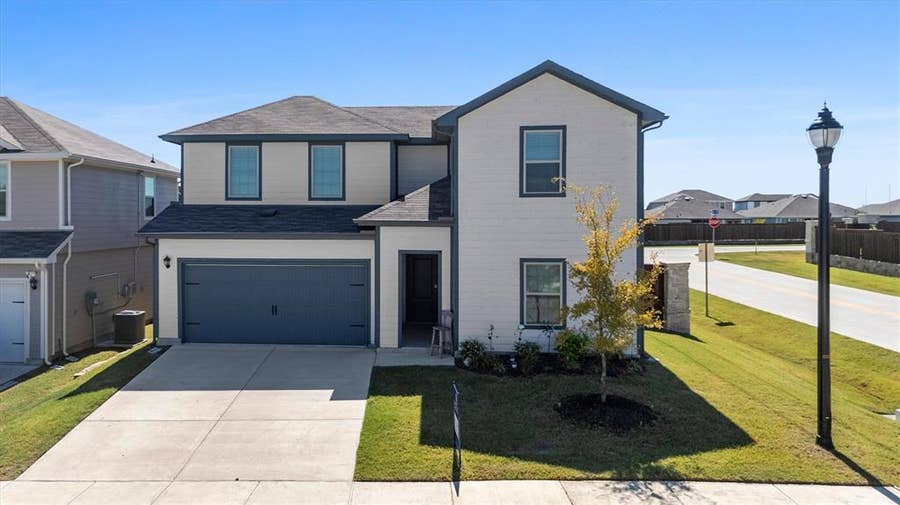 Property photo for 809 Sunlight Loop, Princeton, TX