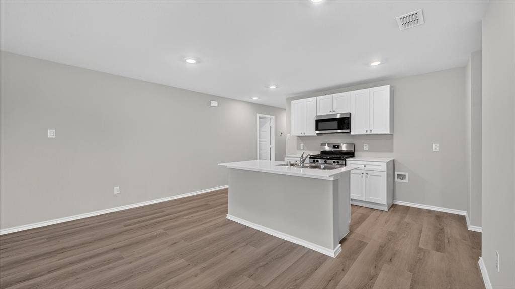 11017 LONE RANGER Lane, Fort Worth, TX 76036
