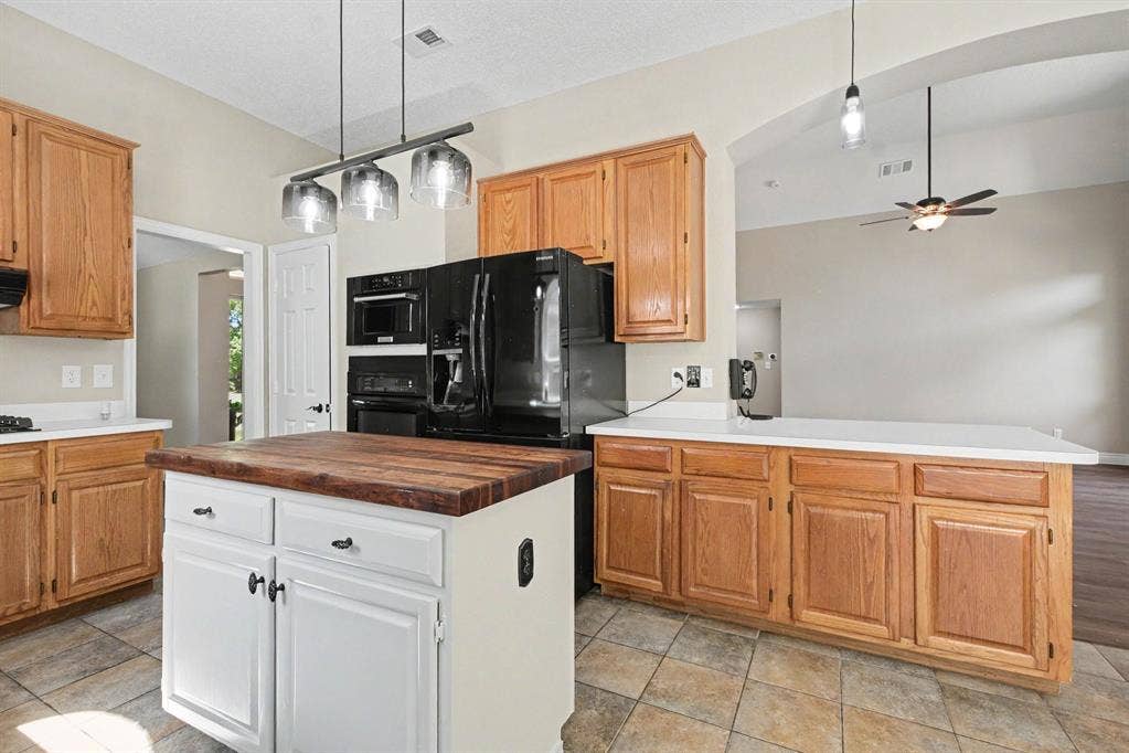 607 Grimsworth Court, Allen, TX 75002 607 Grimsworth Court, Allen, TX 75002