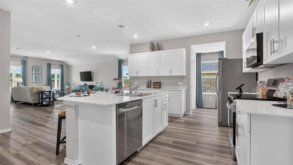 5720 DUNRAVEN Court, Keller, TX 76244