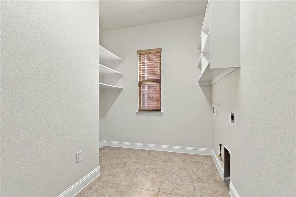 209 Blackberry Way, Denton, TX 76210